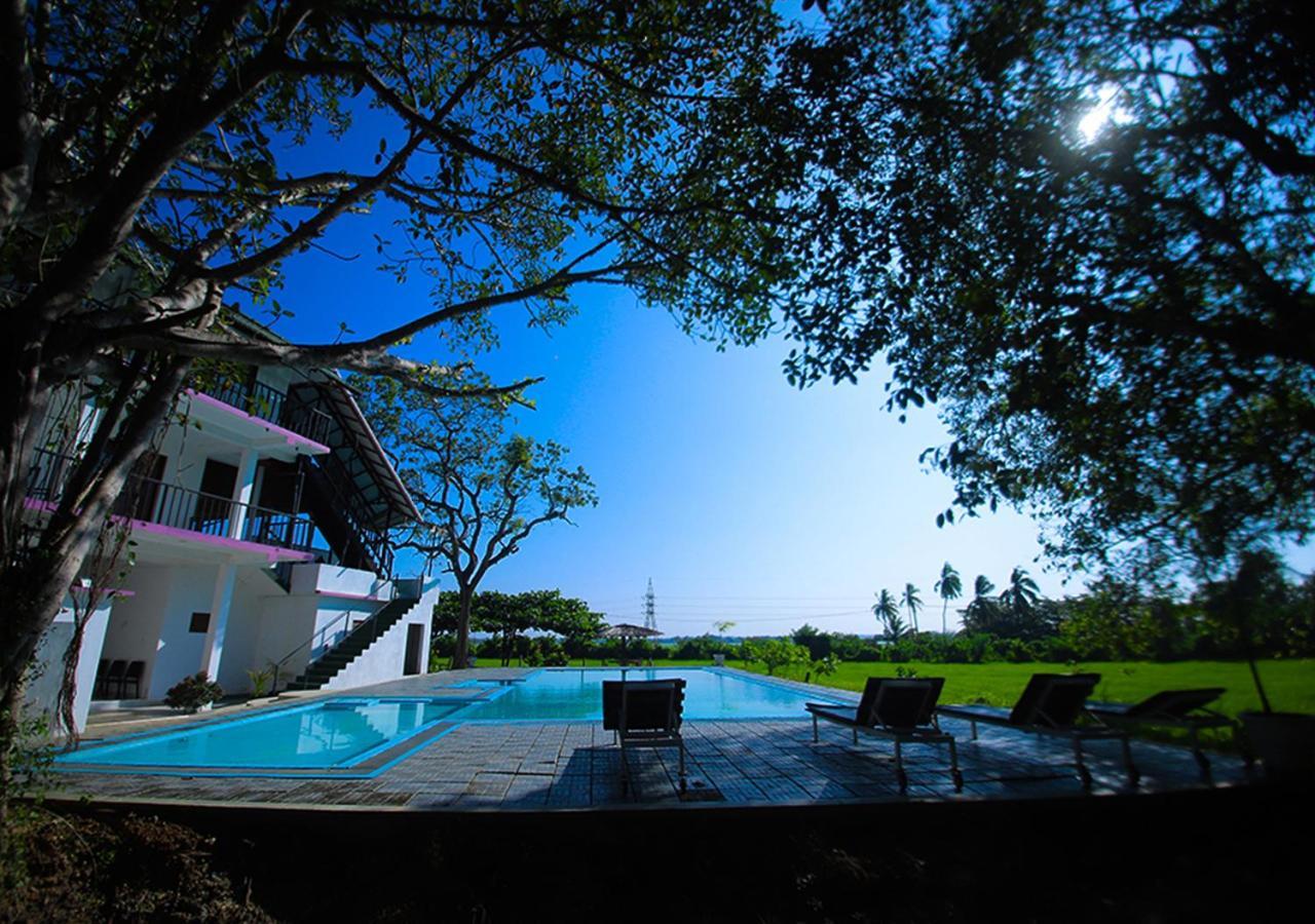 טיסמהרמה Birdsong Leisure Resort מראה חיצוני תמונה